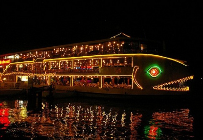 saigon_river_dinner