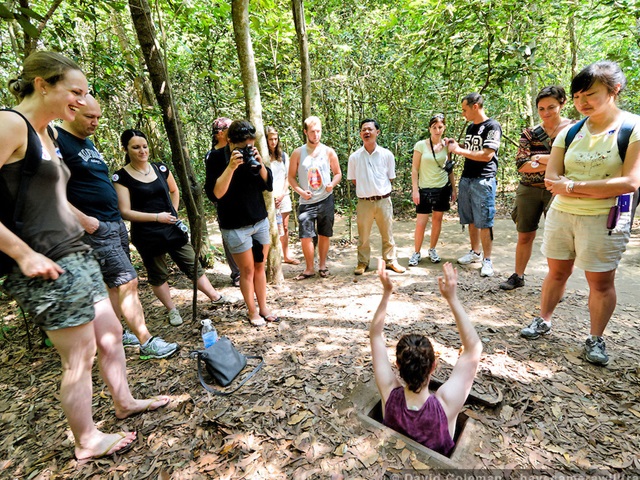 cu-chi-tunnels-and-mekong-delta-1-day-tour-5