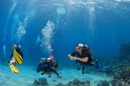 Cham Island – Fishing tour on the sea