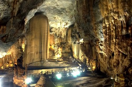Vietnam train tour begins from Ha Noi capital