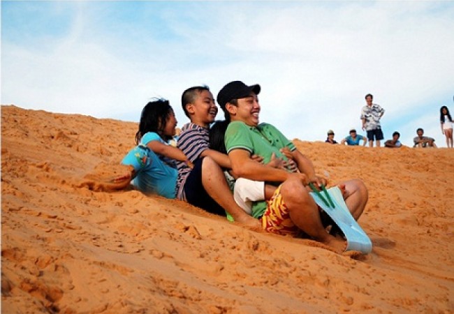 du-lich-truot-cat-phan-thiet