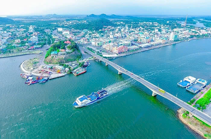 Mekong Delta and Phu Quoc Island 3 days tour