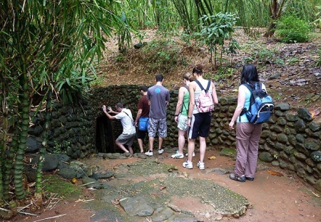 Vinh_Moc_Tunnels