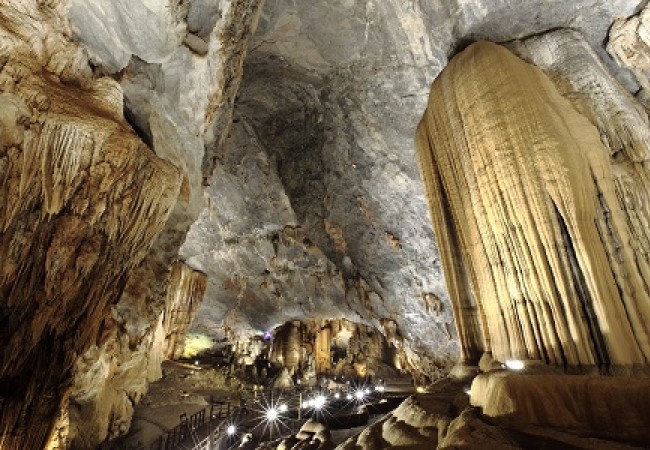Paradise-cave1