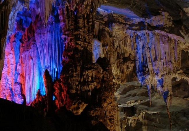 phong-nha-ke-bang