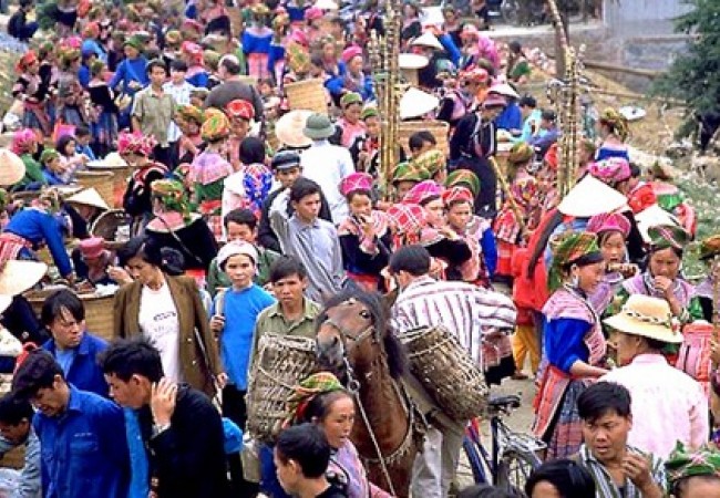 cho-bac-ha-lao-cai