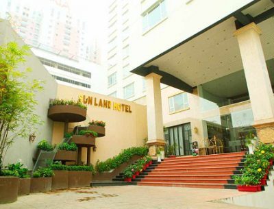 Sunland Hotel