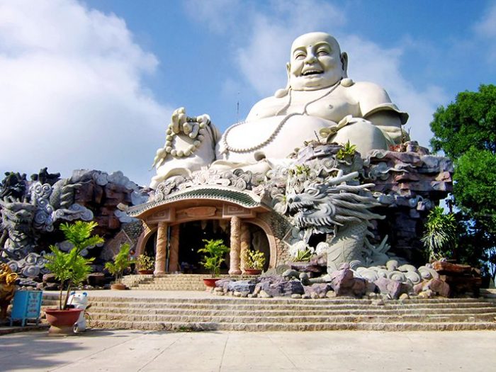statue bay nui