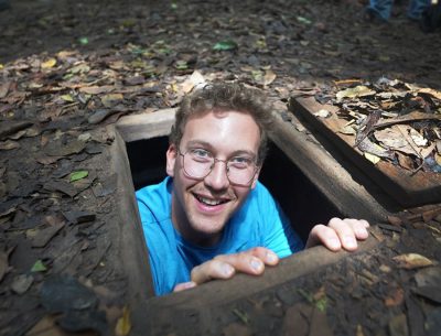 Small group tour for Ho Chi Minh city and Cu Chi tunnels one day trip